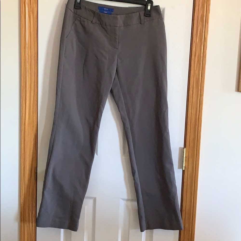 Women’s dress pants